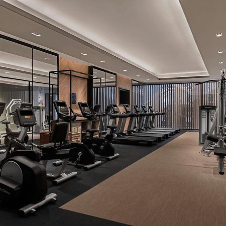 Four Points By Sheraton Phuket Patong Beach Resort Екстериор снимка
