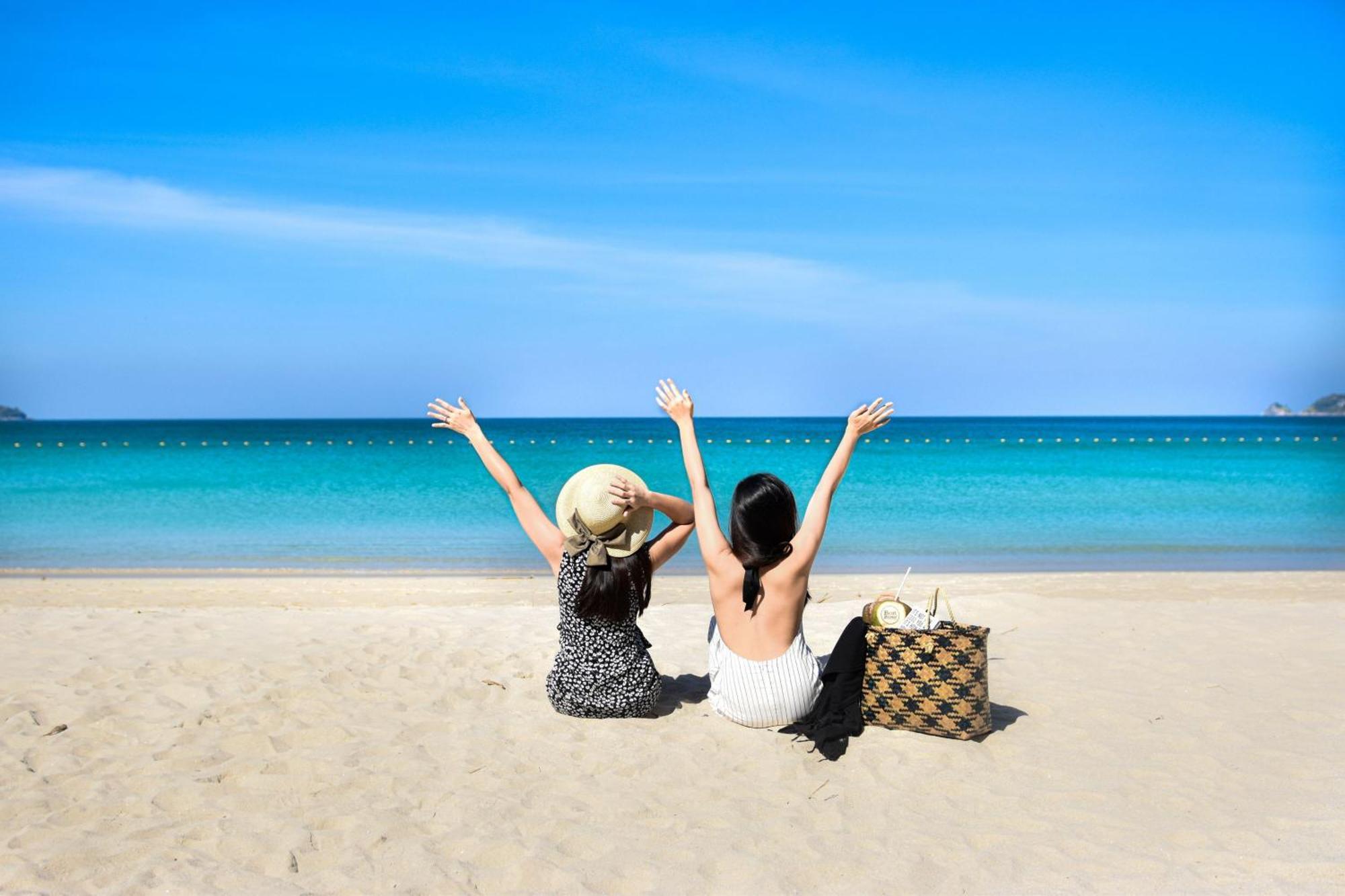 Four Points By Sheraton Phuket Patong Beach Resort Екстериор снимка