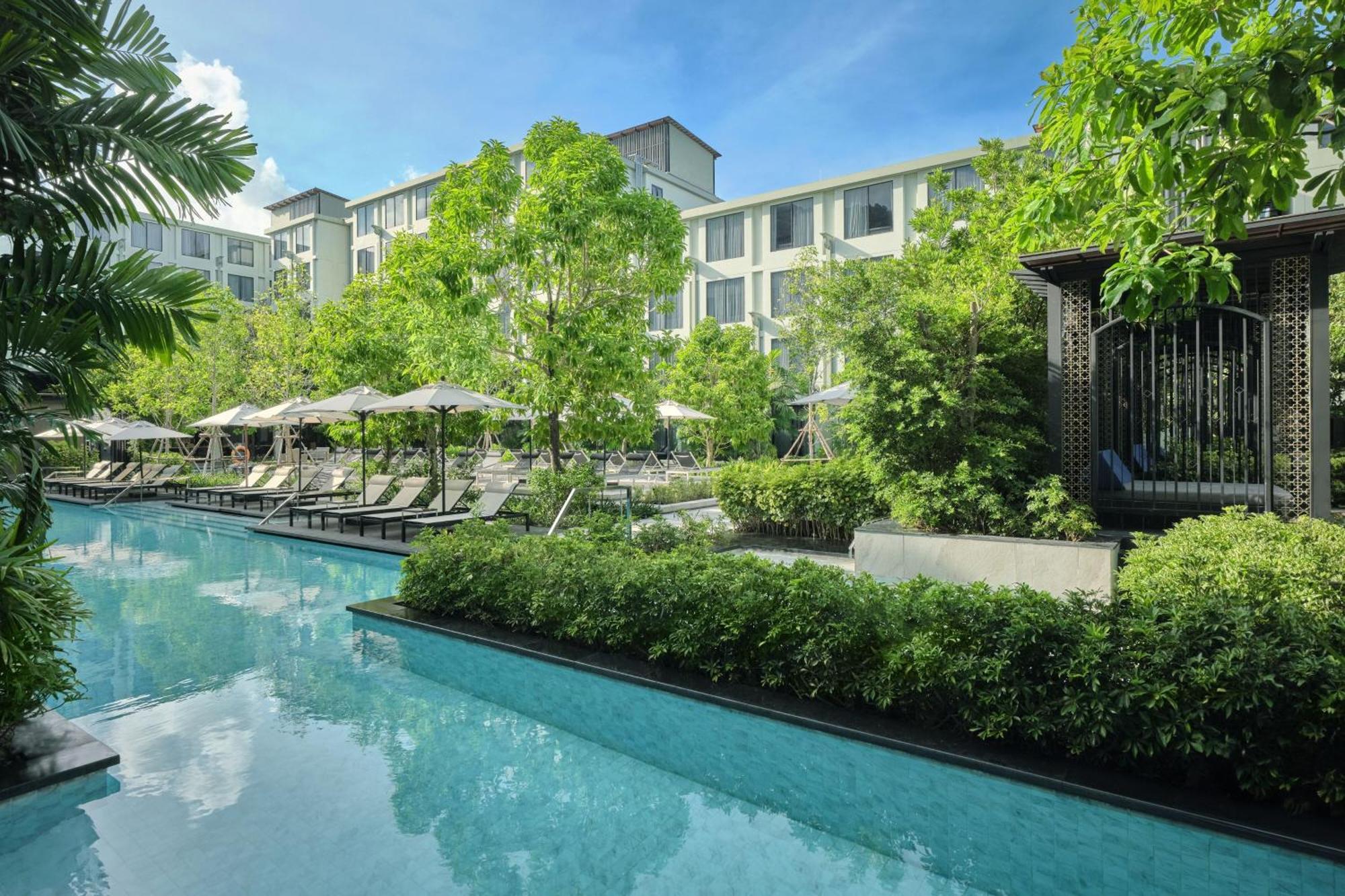 Four Points By Sheraton Phuket Patong Beach Resort Екстериор снимка