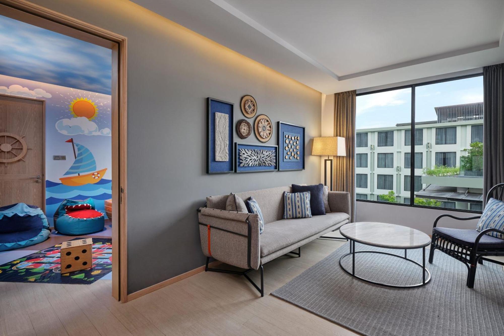 Four Points By Sheraton Phuket Patong Beach Resort Екстериор снимка