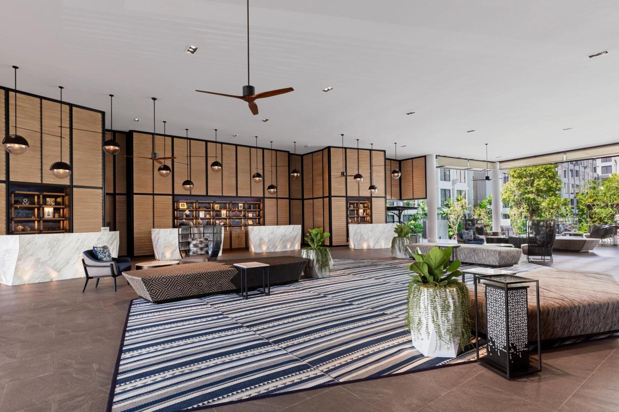 Four Points By Sheraton Phuket Patong Beach Resort Екстериор снимка