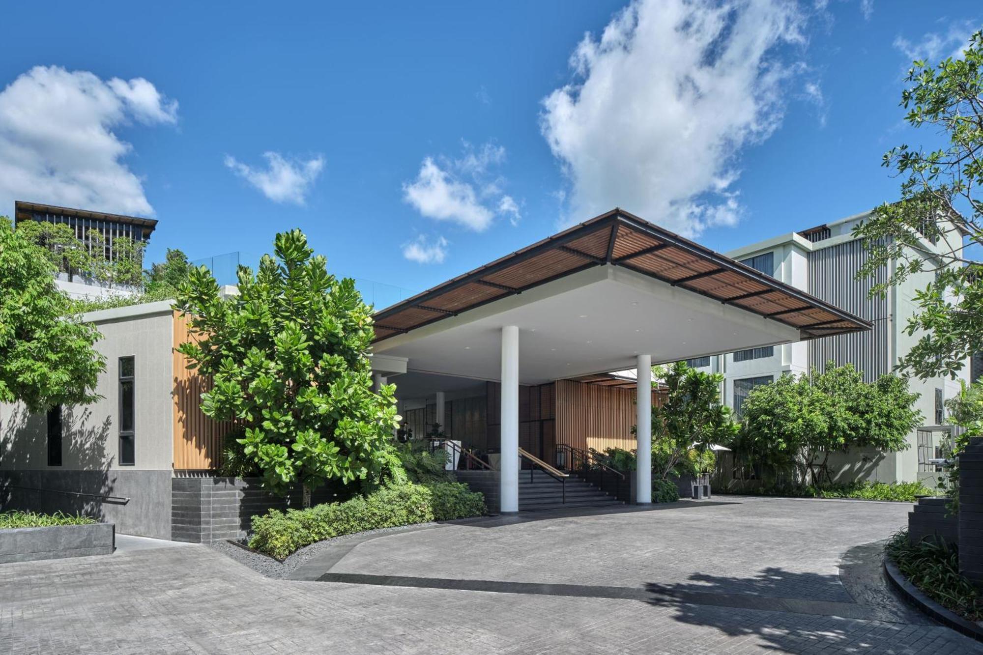 Four Points By Sheraton Phuket Patong Beach Resort Екстериор снимка