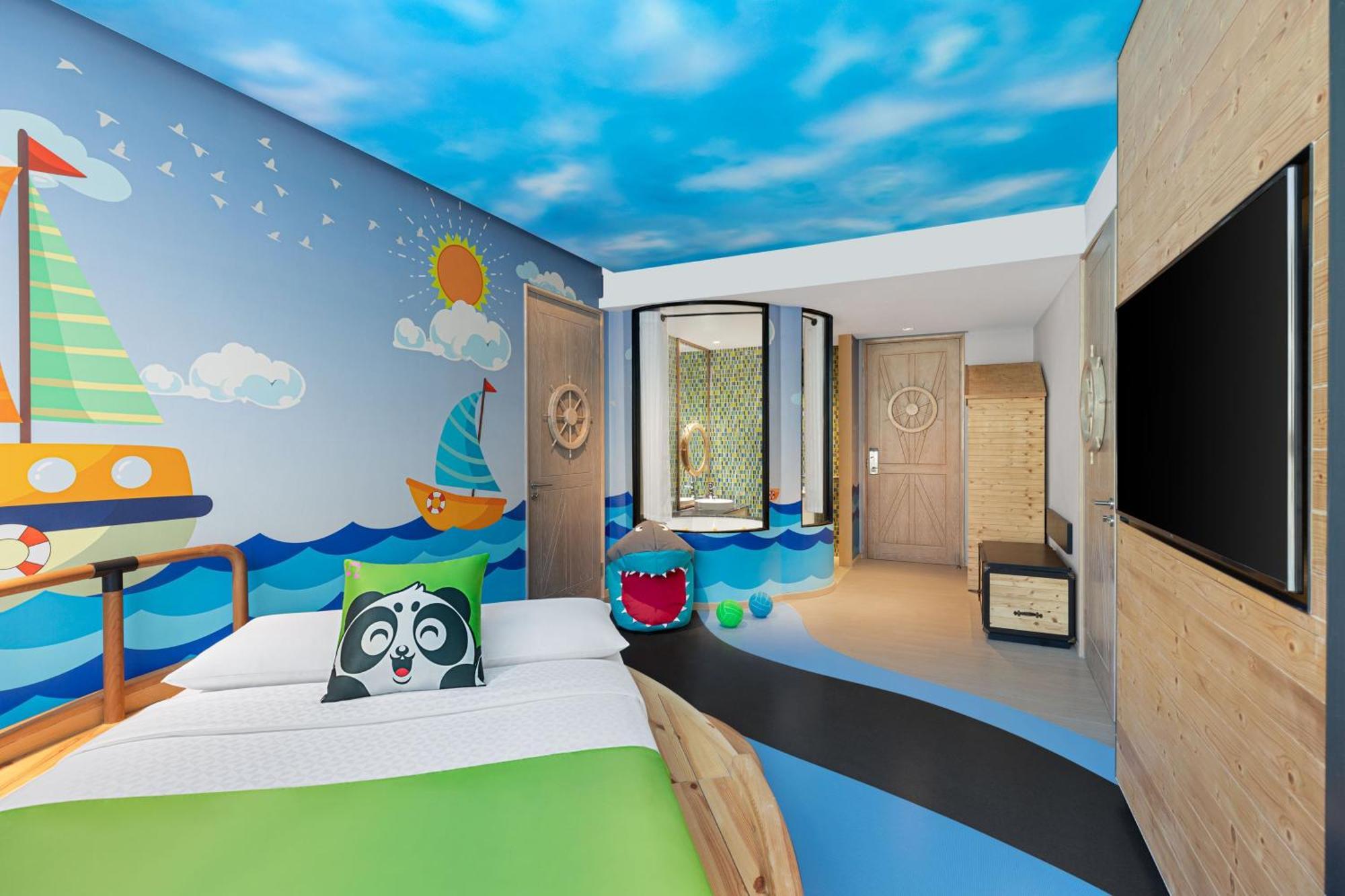 Four Points By Sheraton Phuket Patong Beach Resort Екстериор снимка